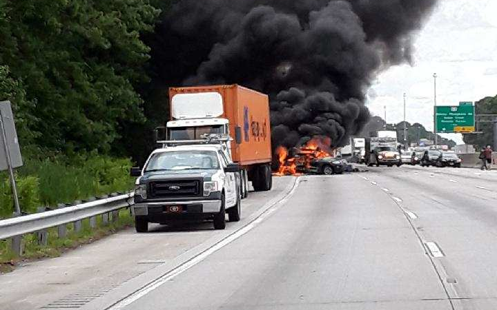 Fatal I-26 EB Tractor Trailer Crash in North Charleston